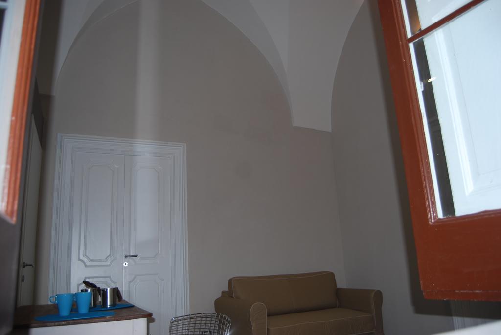 Palazzo Del Centro Bed & Breakfast เลชเช ห้อง รูปภาพ