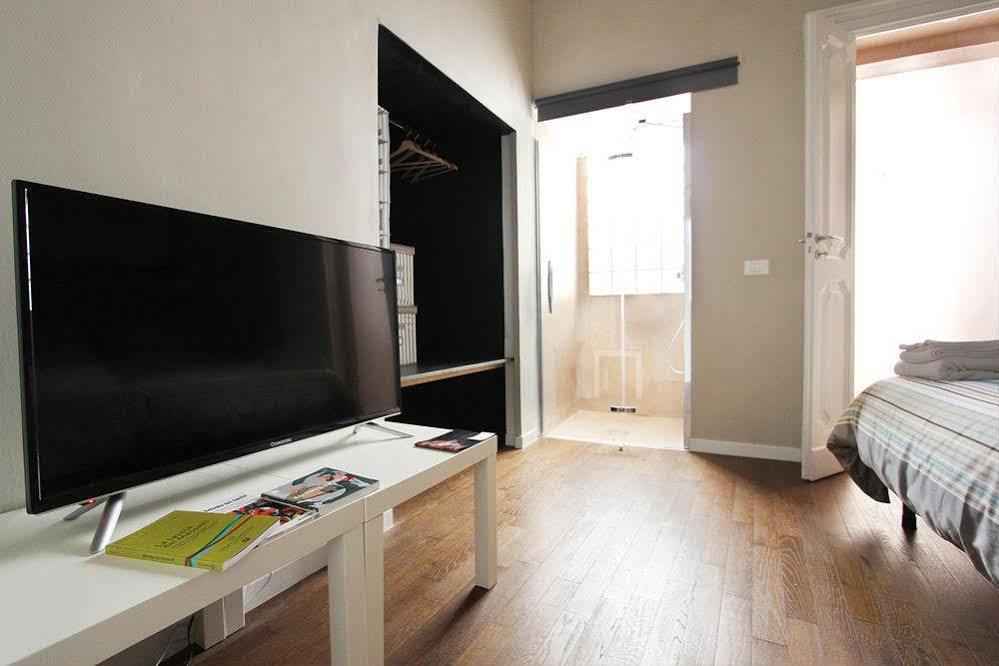 Palazzo Del Centro Bed & Breakfast เลชเช ภายนอก รูปภาพ